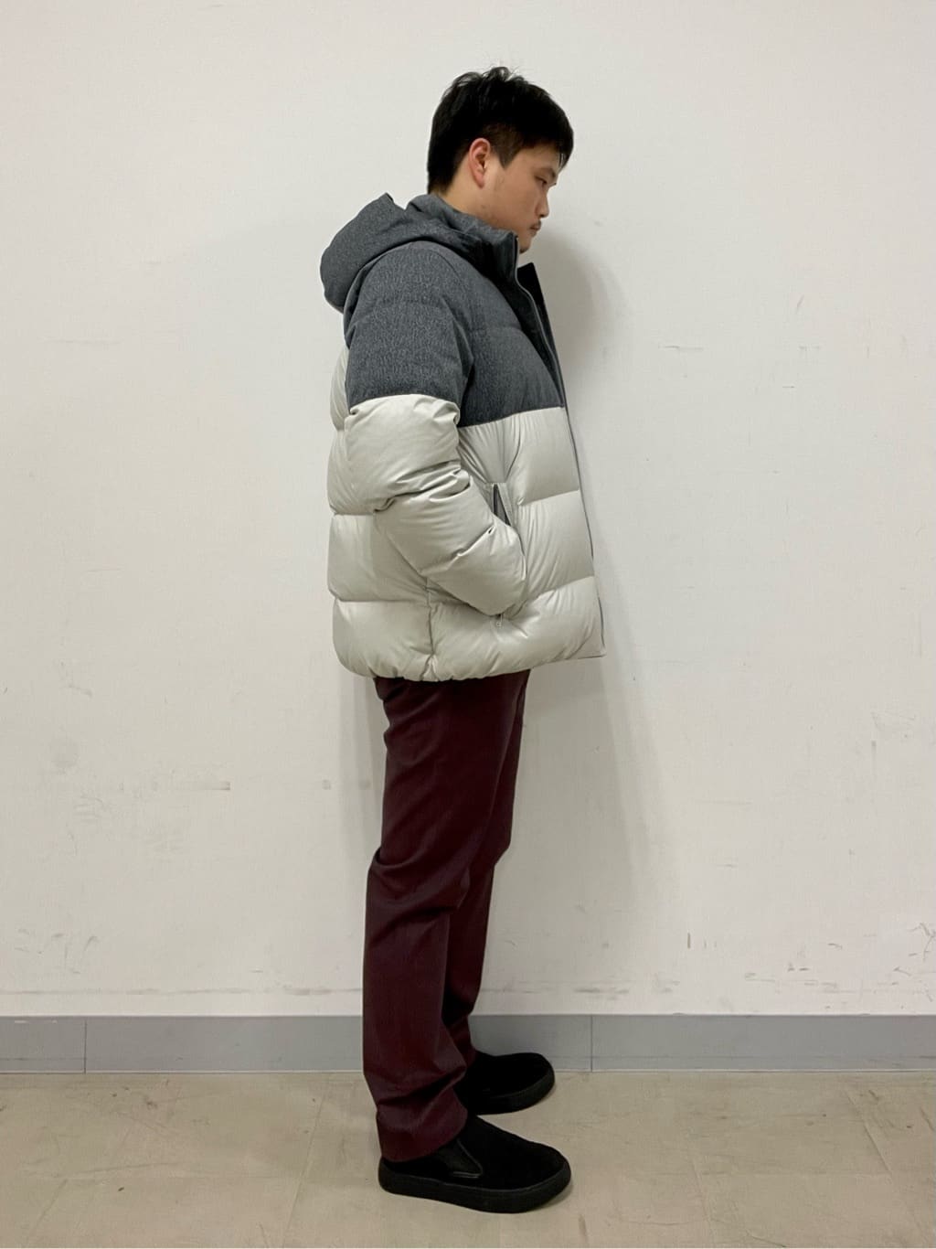 中村さんの「TAKEO KIKUCHI｜【全7サイズ&times;8色展開！】トップマルチヘリンボン パンツ」を使ったコーディネート