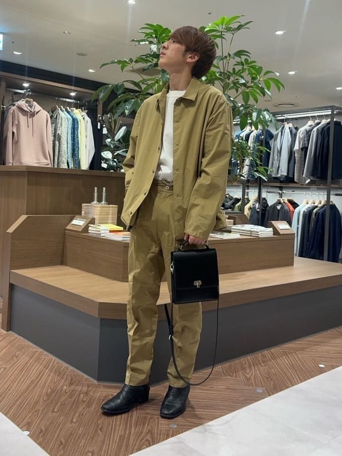 ゆうさんの「TAKEO KIKUCHI｜【抗菌防臭／5サイズ展開】ハイゲージポンチ Tシャツ」を使ったコーディネート