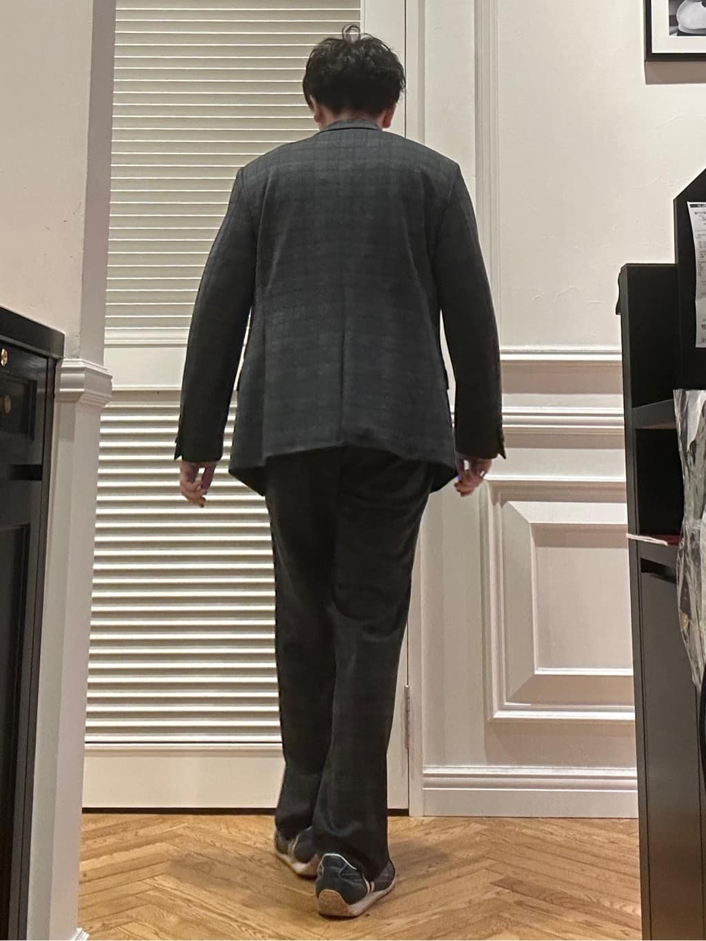 須田　慎二郎さんの「DRESSTERIOR｜」を使ったコーディネート