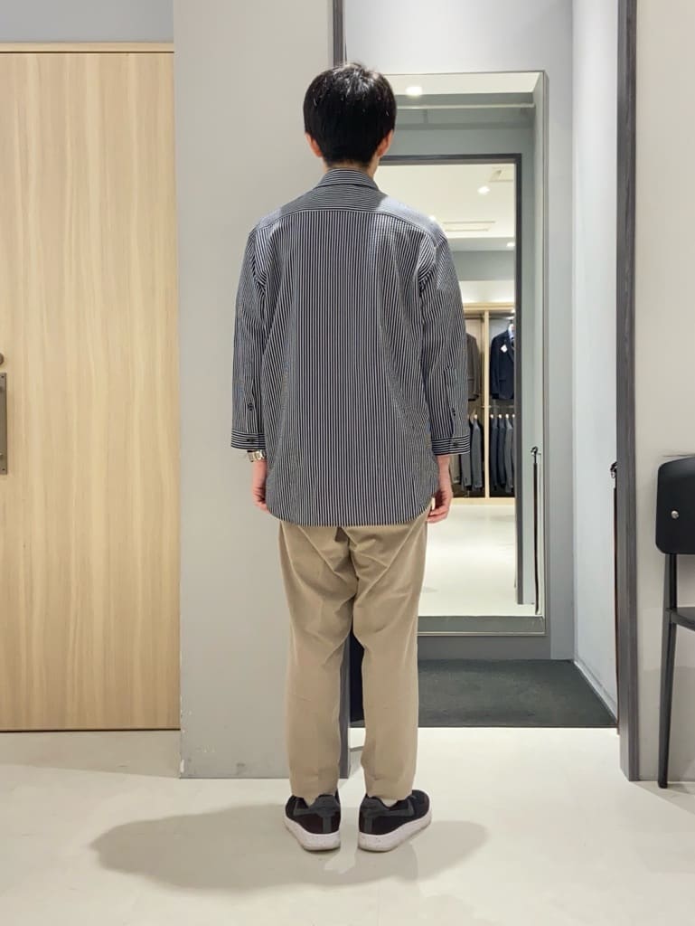 わいずみさんの「TAKEO KIKUCHI｜【抗菌防臭／5サイズ展開】ハイゲージポンチ Tシャツ」を使ったコーディネート