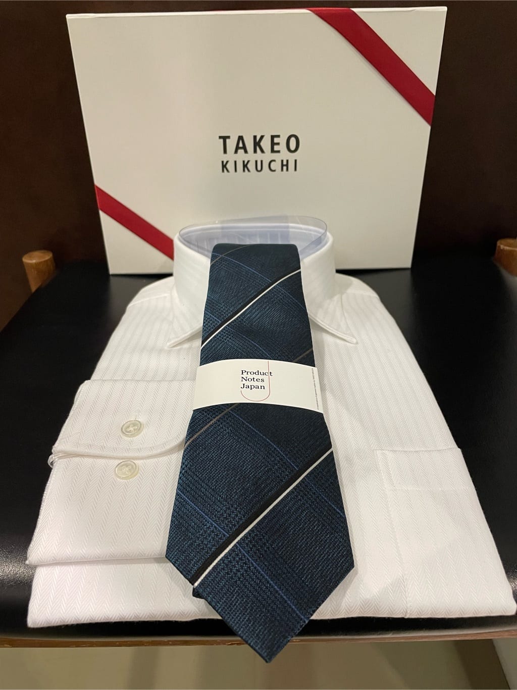 MAKOTO AIさんの「TAKEO KIKUCHI｜【Made in JAPAN】番千鳥ウィンドペン柄 ネクタイ」を使ったコーディネート