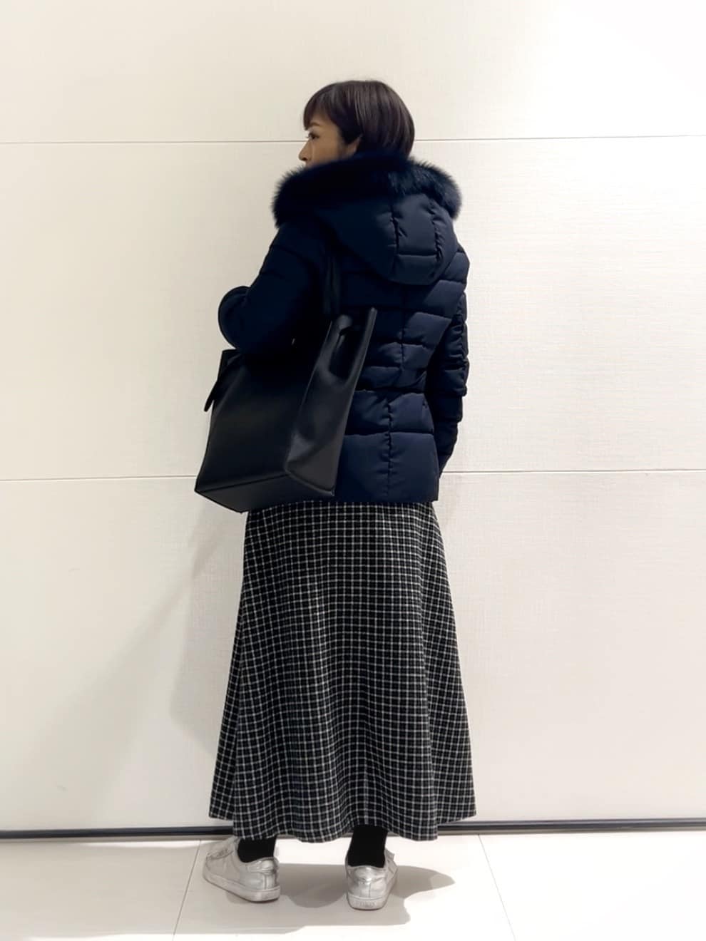 𝑹𝑶𝑴𝑰さんの「INDIVI｜」を使ったコーディネート
