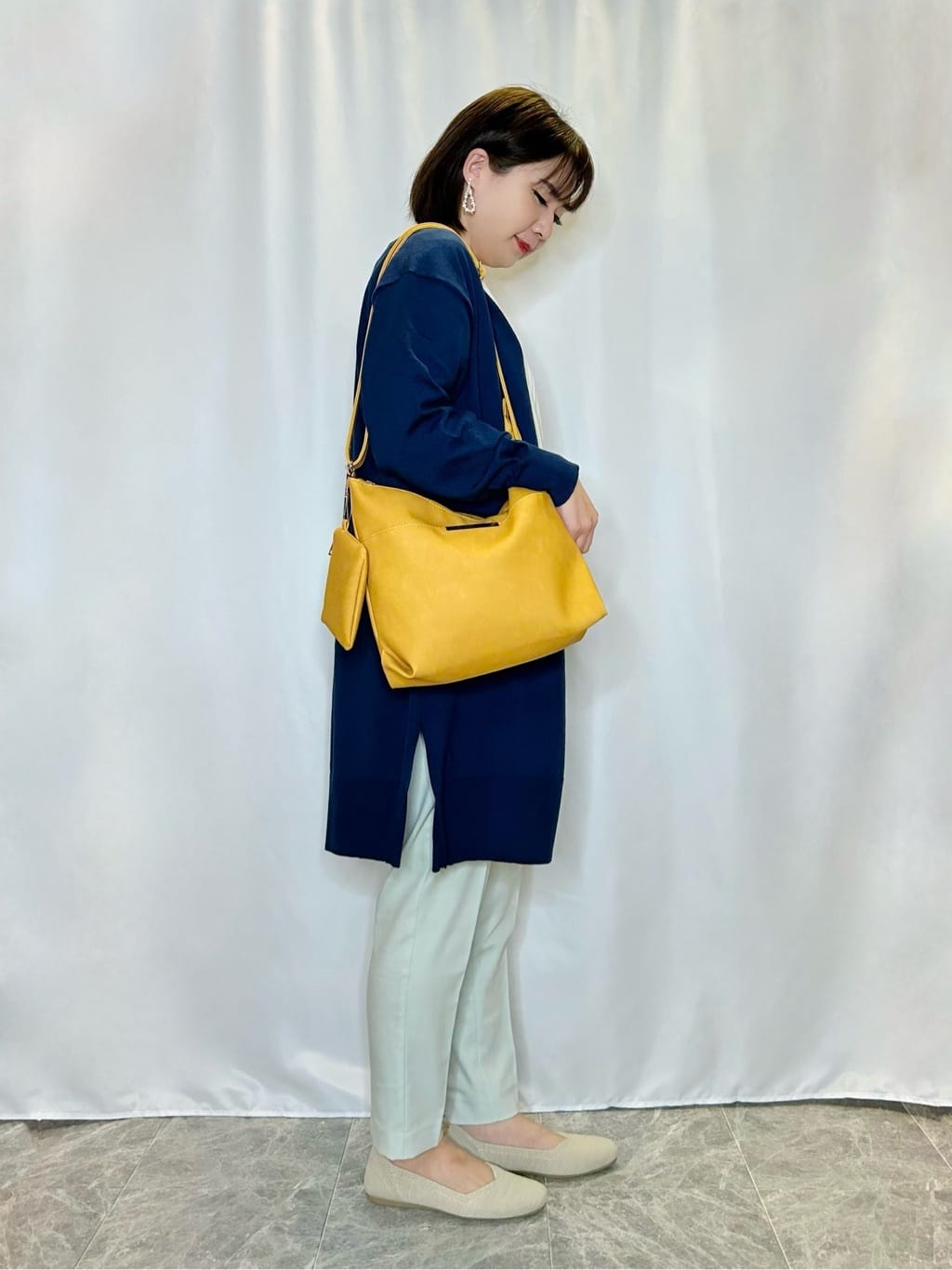 ネリさんの「SHOO･LA･RUE｜【洗える/SS-3L】すっきりキレイにかっこよく 大人のテーパードパンツ」を使ったコーディネート