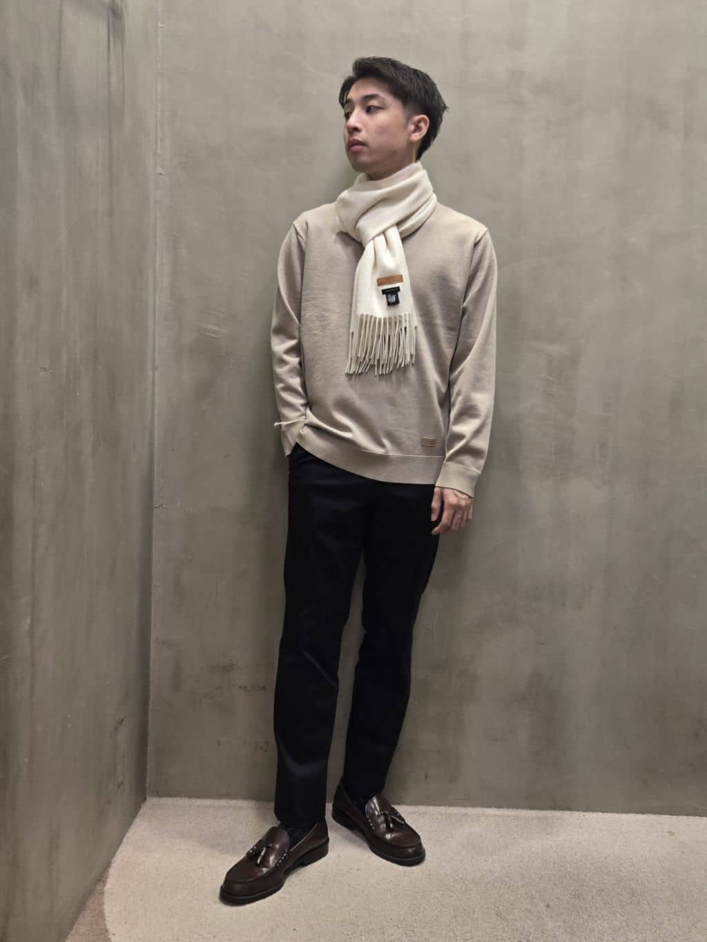 白木駆さんの「TAKEO KIKUCHI｜【オフィスカジュアル対応】ドレス チノパンツ」を使ったコーディネート