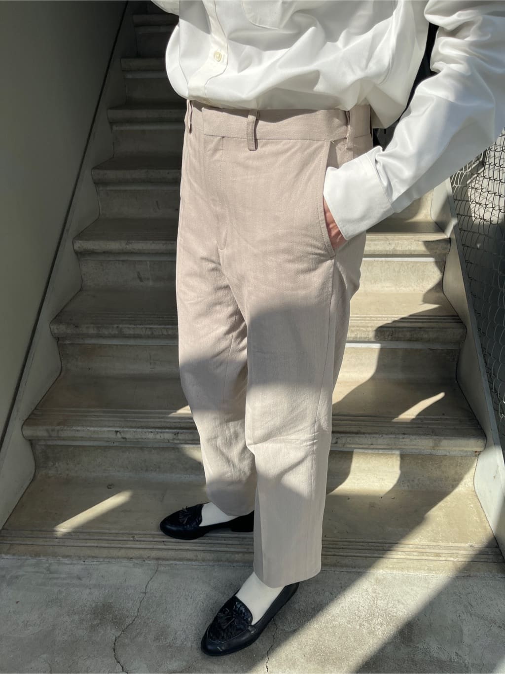 神野（jinno）さんの「TAKEO KIKUCHI｜フルベジタンニンレザー バックパック」を使ったコーディネート
