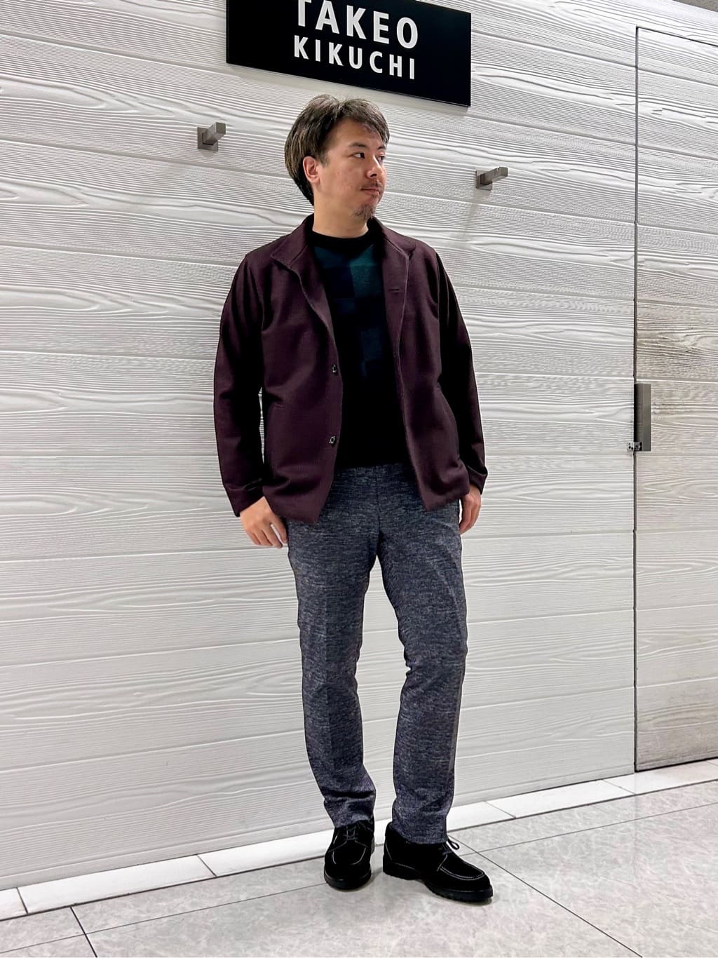 すーさんの「TAKEO KIKUCHI｜【ONOFF対応】TRダブルニット ストレッチパンツ」を使ったコーディネート