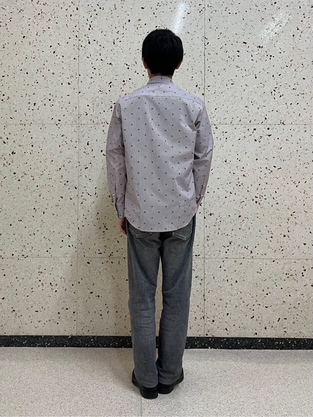 うっちーさんの「TAKEO KIKUCHI｜ハットモチーフ ジャカード ストライプ シャツ」を使ったコーディネート