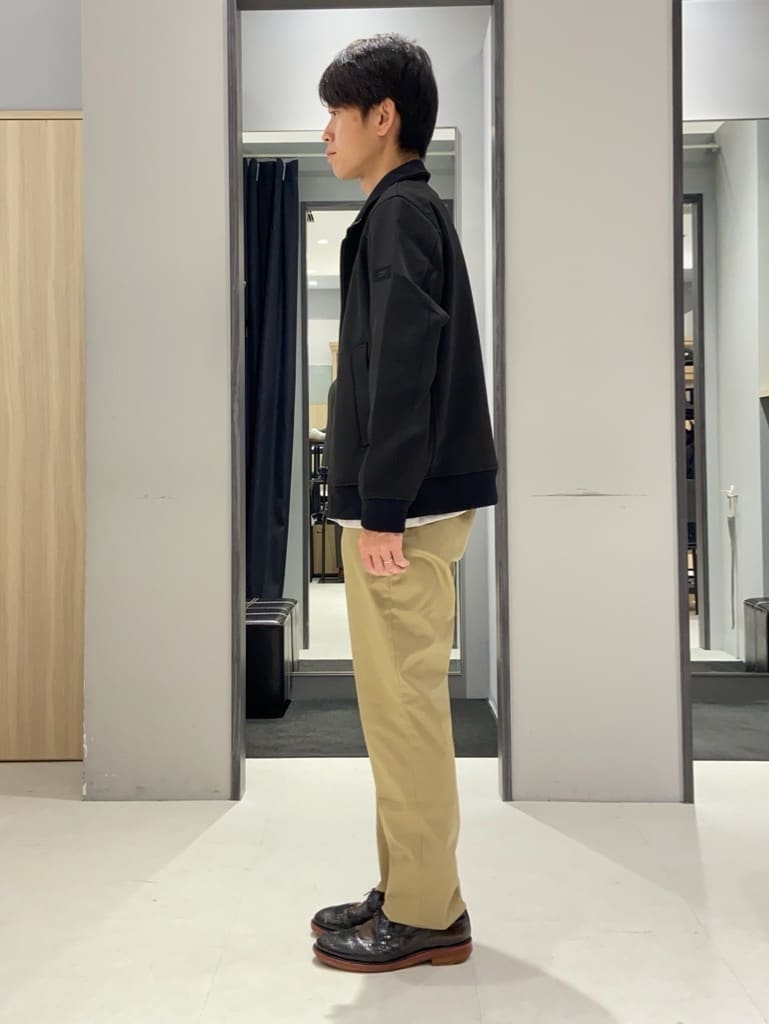 わいずみさんの「TAKEO KIKUCHI｜【オフィスカジュアル対応】ドレス チノパンツ」を使ったコーディネート