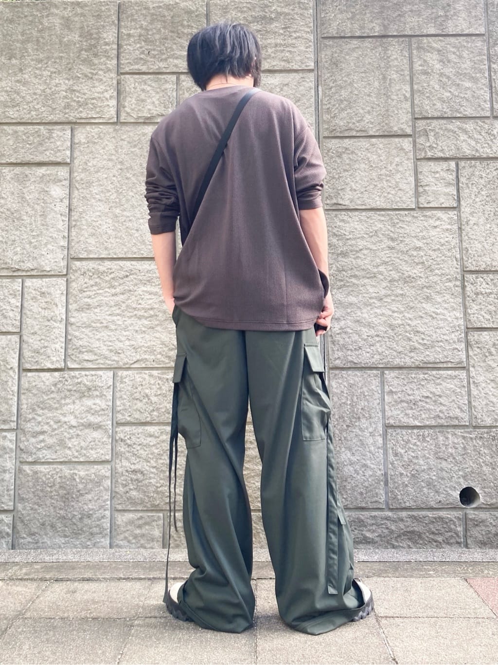 のりさんの「THE SHOP TK｜サフィアーノミニサコッシュ」を使ったコーディネート