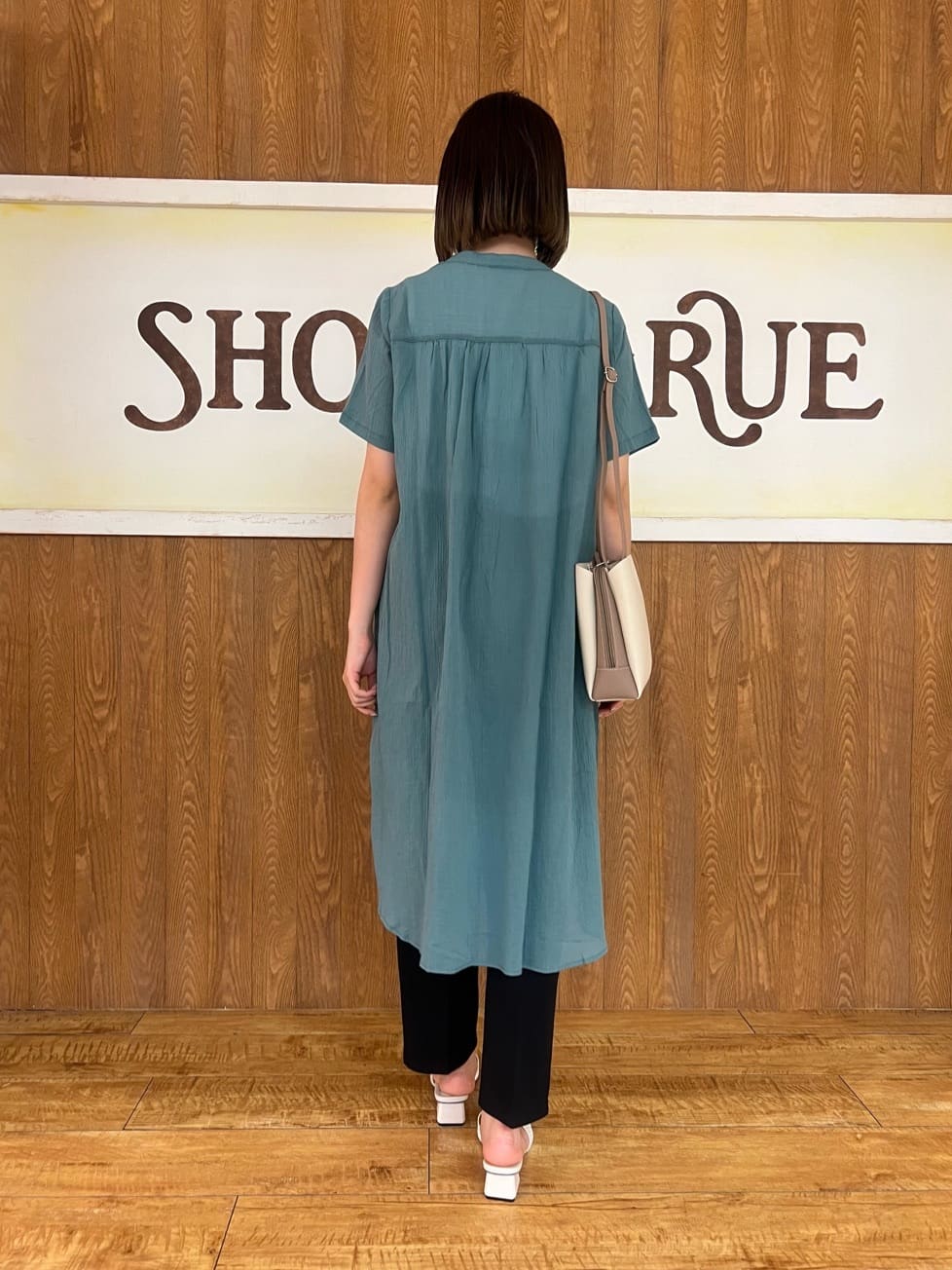 ＮＡＹＵ☺︎さんの「SHOO･LA･RUE｜」を使ったコーディネート