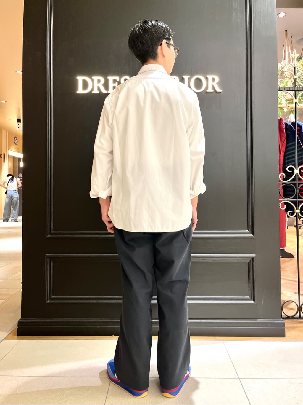 小山凌さんの「DRESSTERIOR｜◆ヴィンテージ アルティメットチノパンツ」を使ったコーディネート