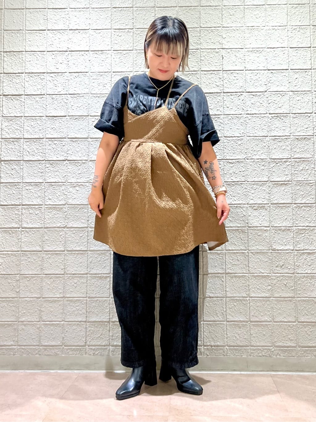 TAKAさんの「ESPERANZA｜【晴雨兼用】ブロックヒールショートブーツ」を使ったコーディネート