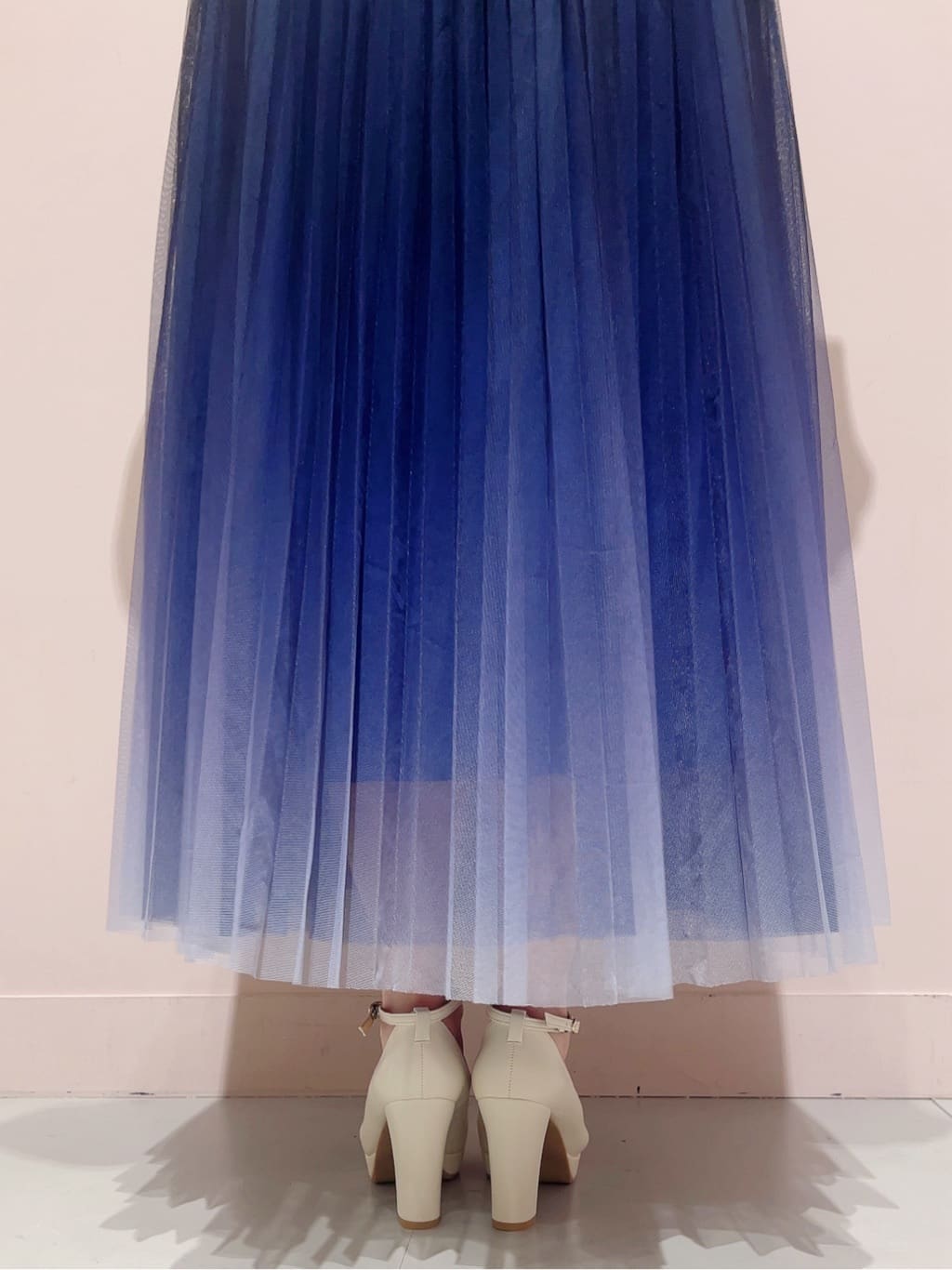 りえさんの「ESPERANZA｜3WAYチャンキーヒールパンプス」を使ったコーディネート