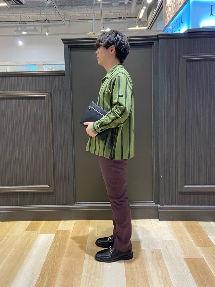 たかぽんさんの「TAKEO KIKUCHI｜【全7サイズ&times;8色展開！】トップマルチヘリンボン パンツ」を使ったコーディネート