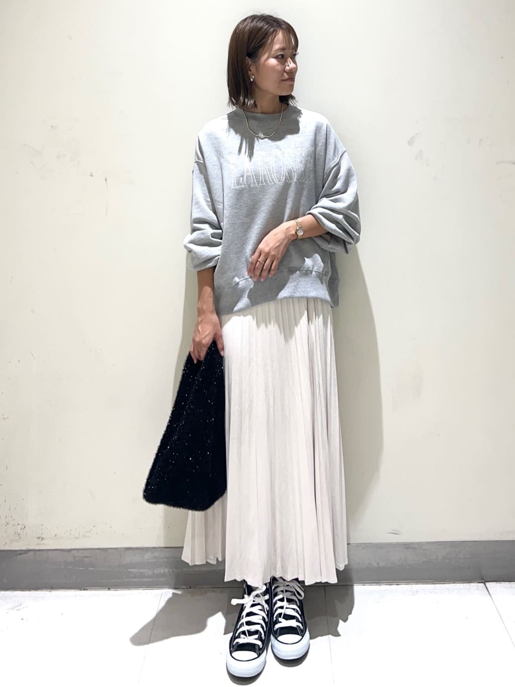 meeさんの「OPAQUE.CLIP｜CONVERSE キャンバス オールスター HI」を使ったコーディネート