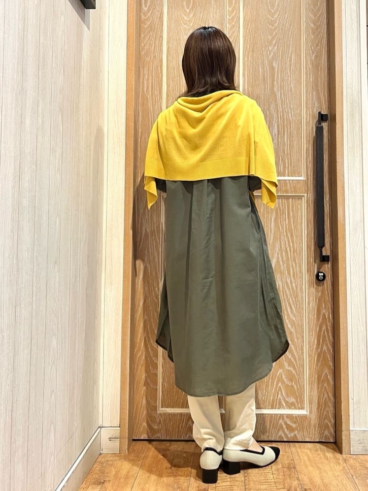 meiさんの「SHOO･LA･RUE｜【SS-3L/無理せずスリム】 ぐんぐん伸びる イージーテーパードパンツ」を使ったコーディネート