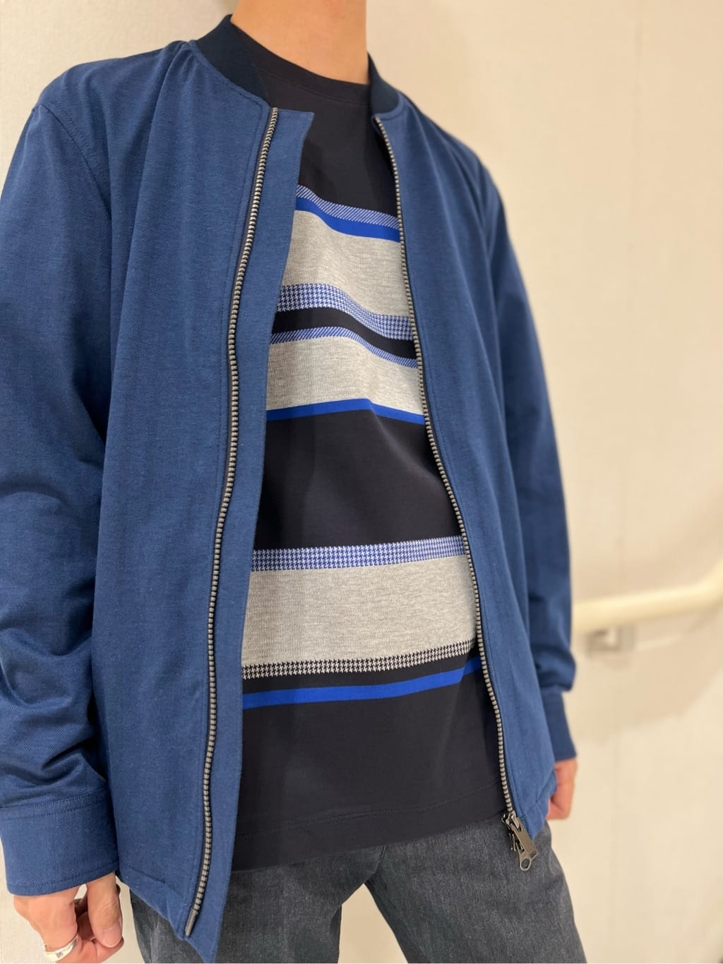yutoさんの「TAKEO KIKUCHI｜【Made in JAPAN】播州織 ヘリンボン ストレート パンツ」を使ったコーディネート