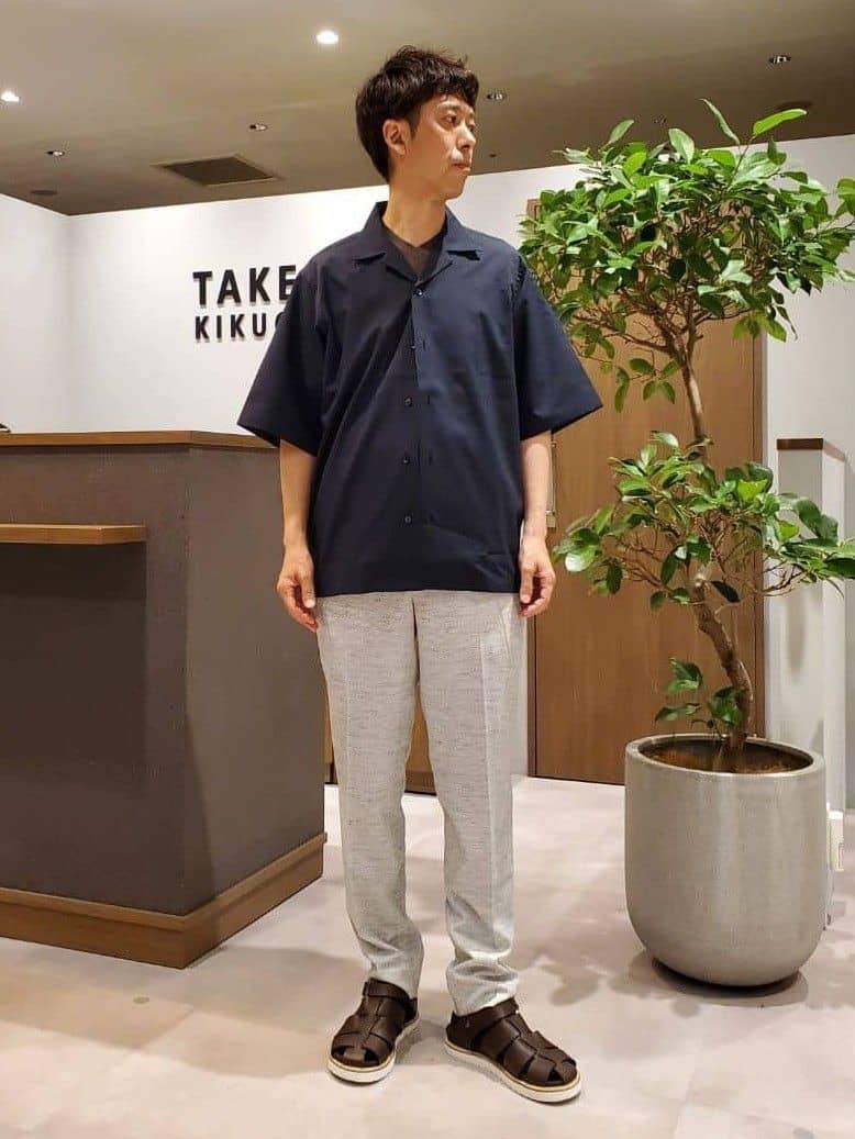 ishidaさんの「TAKEO KIKUCHI｜【尾州織】リネンブレンド メッシュパンツ」を使ったコーディネート