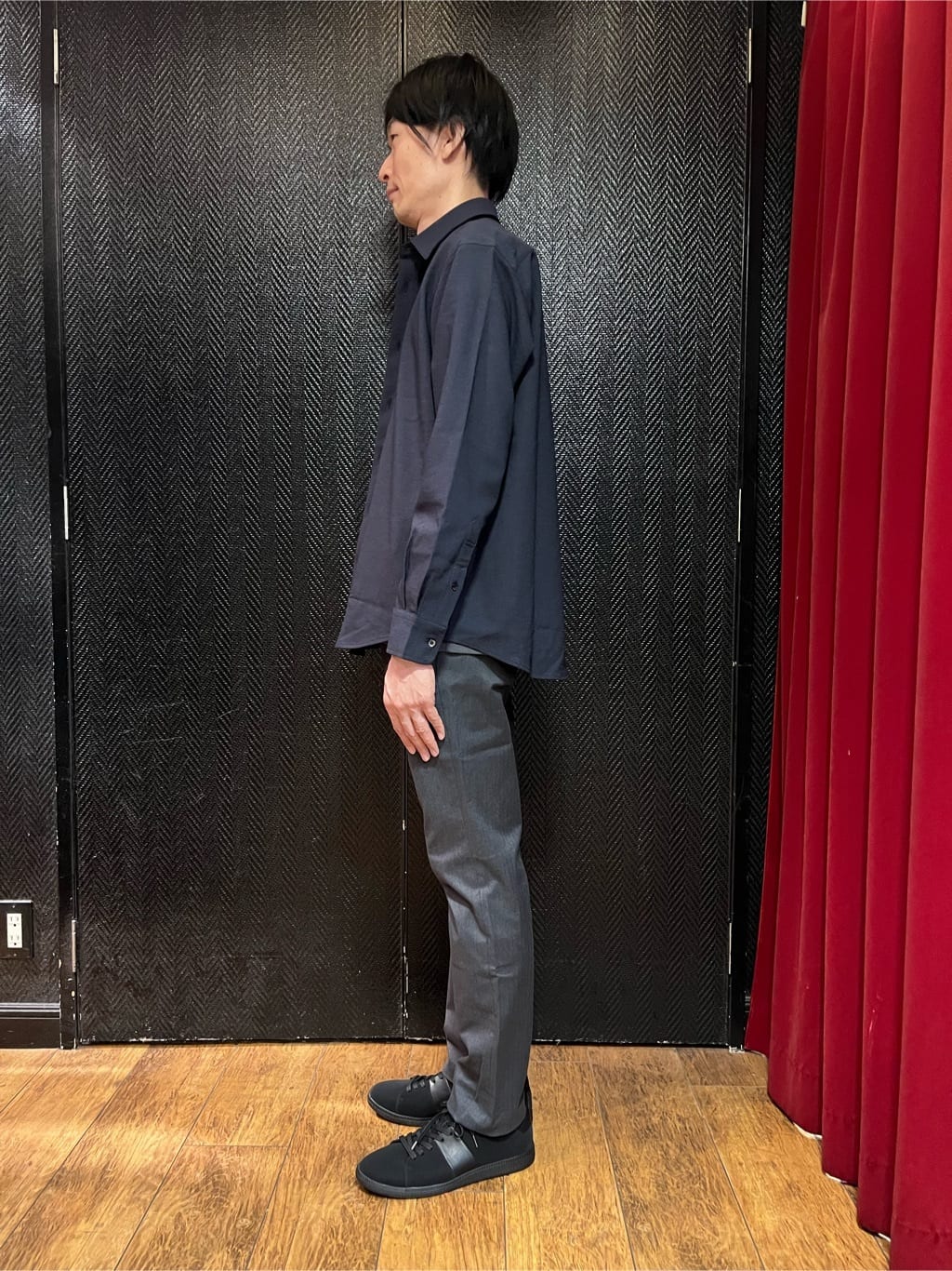  matsuさんの「TAKEO KIKUCHI｜【全7サイズ&times;8色展開！】トップマルチヘリンボン パンツ」を使ったコーディネート