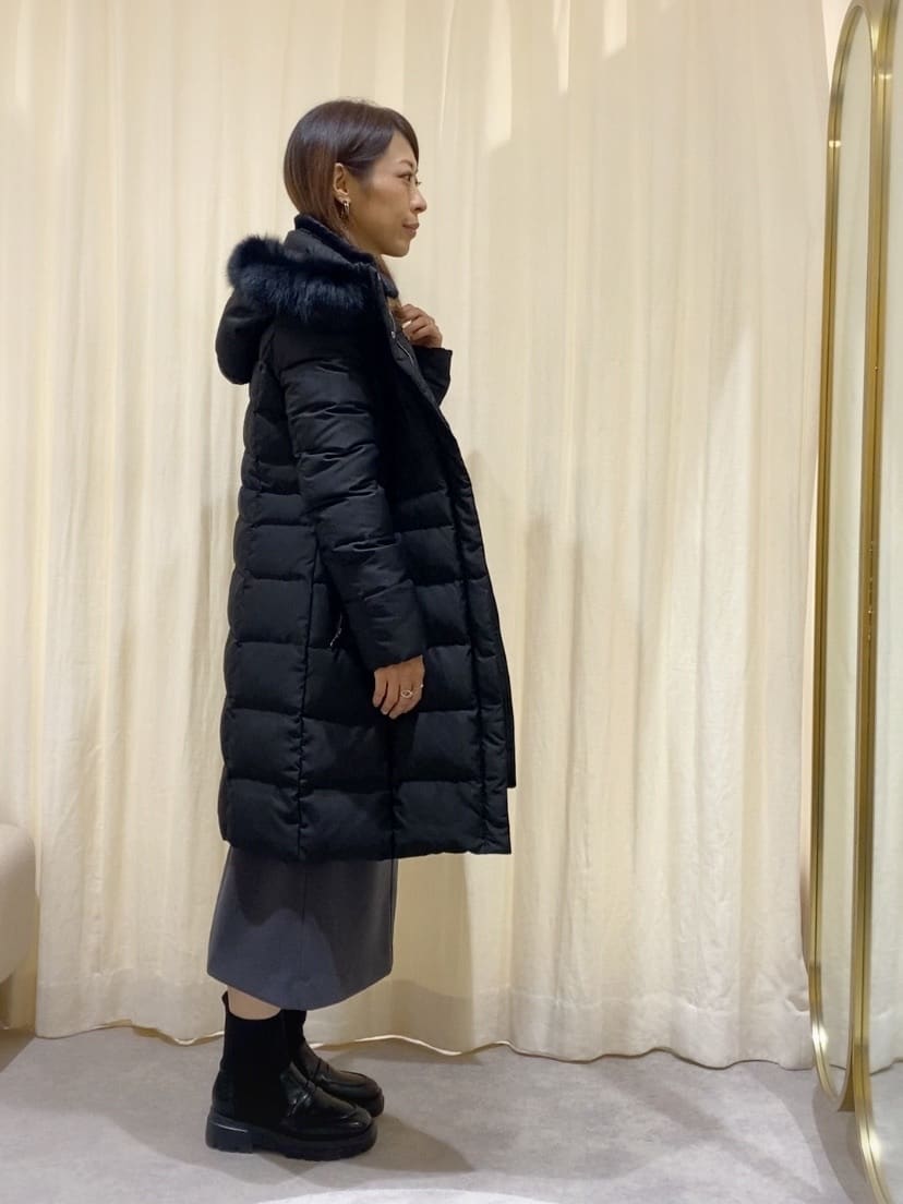 𝑹𝑶𝑴𝑰さんの「INDIVI｜」を使ったコーディネート
