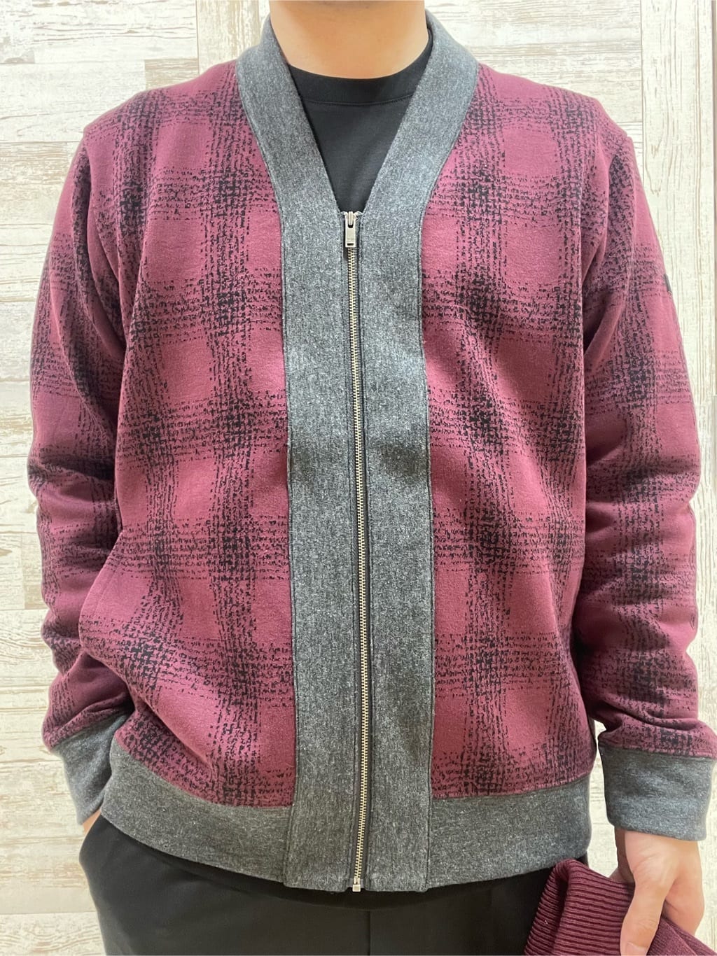 Suehiroさんの「TAKEO KIKUCHI｜」を使ったコーディネート