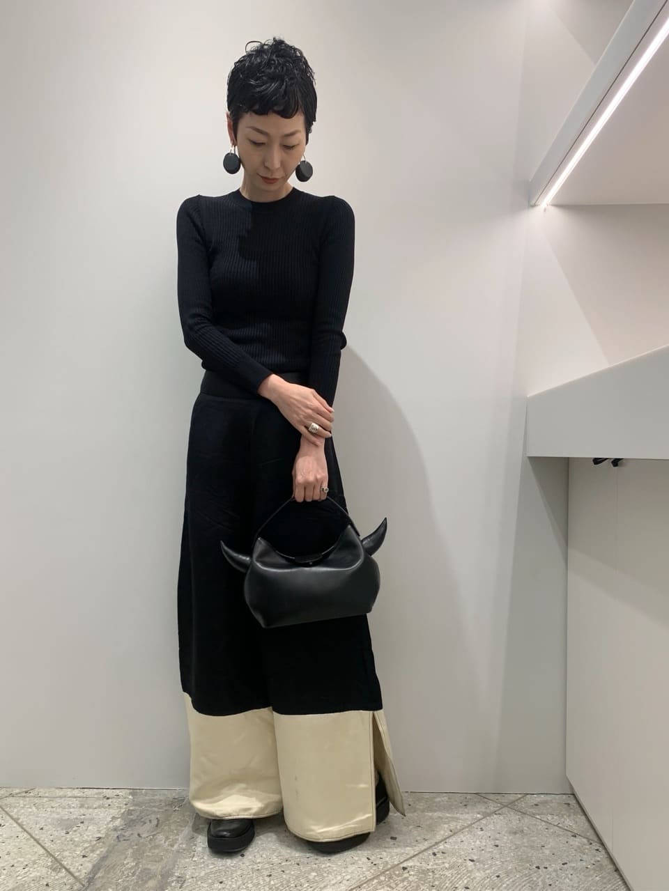Kさんの「HIROKO HAYASHI｜【WEB・銀座店限定】LEO CORNA（レオ コルナ）ハンドバッグ」を使ったコーディネート