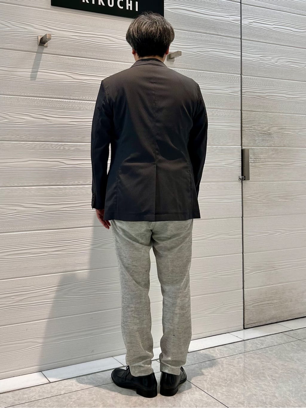 すーさんの「TAKEO KIKUCHI｜【尾州織】リネンブレンド メッシュパンツ」を使ったコーディネート