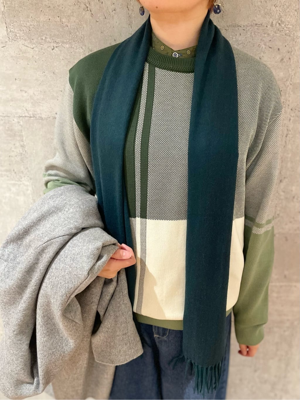 Kudou Cさんの「TAKEO KIKUCHI｜【ウールカシミヤブレンド】ビーバー調 スタンドカラー コート」を使ったコーディネート