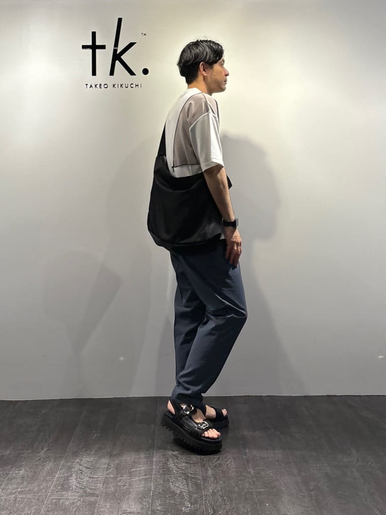 GANさんの「tk.TAKEO KIKUCHI｜ツインバー プレート ネックレス」を使ったコーディネート
