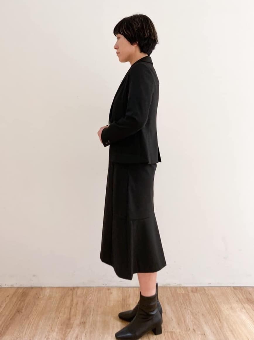 su.さんの「index｜《5色展開／XS-LLサイズ》ストレッチテーラードジャケット／セットアップ対応【イージーアイロン】」を使ったコーディネート