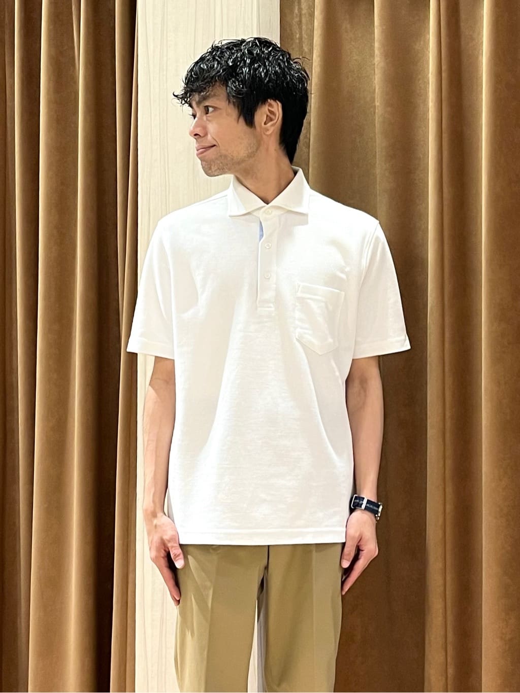 URAさんの「TAKEO KIKUCHI｜【抗菌防臭／9色5サイズ展開】ハニカムメランジ ポロシャツ」を使ったコーディネート