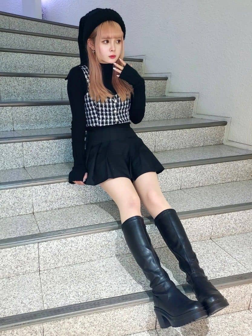HUANG WEI HSUANさんの「ESPERANZA｜」を使ったコーディネート