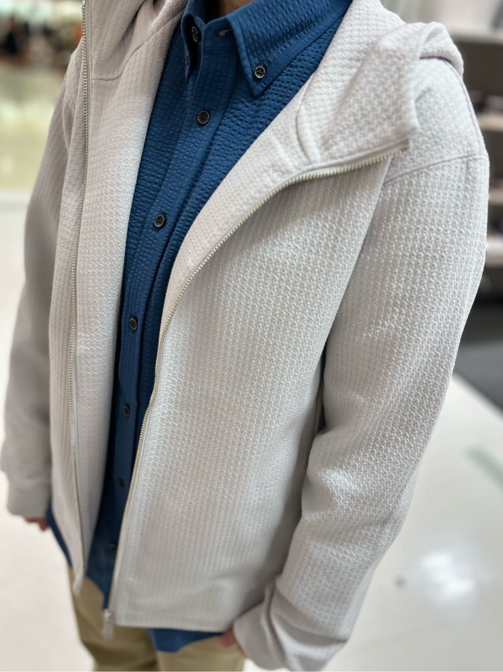 みかさんの「TAKEO KIKUCHI｜【抗菌防臭/シーズンレス】シアサッカー ジャージシャツ」を使ったコーディネート