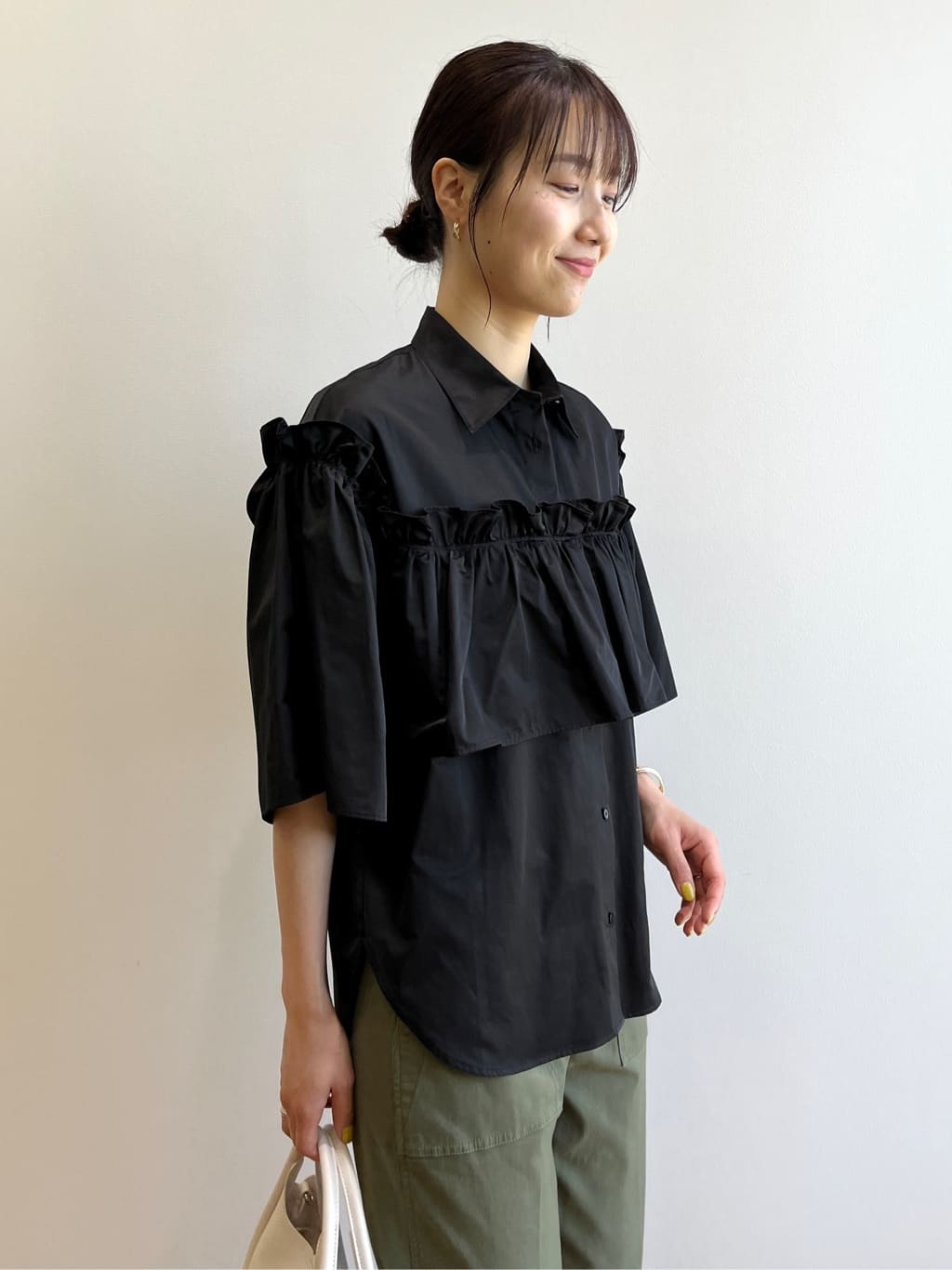 sachikoさんの「OPAQUE.CLIP｜ストレッチベイカーパンツ／オーガニックコットン混【洗濯機洗い可／ストレッチ】」を使ったコーディネート