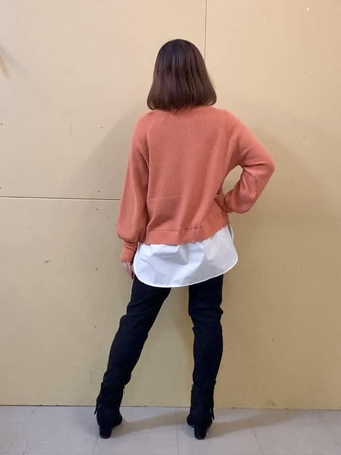 のぞみさんの「SHOO･LA･RUE｜【SS-3L/無理せずスリム】 ぐんぐん伸びる イージーテーパードパンツ」を使ったコーディネート