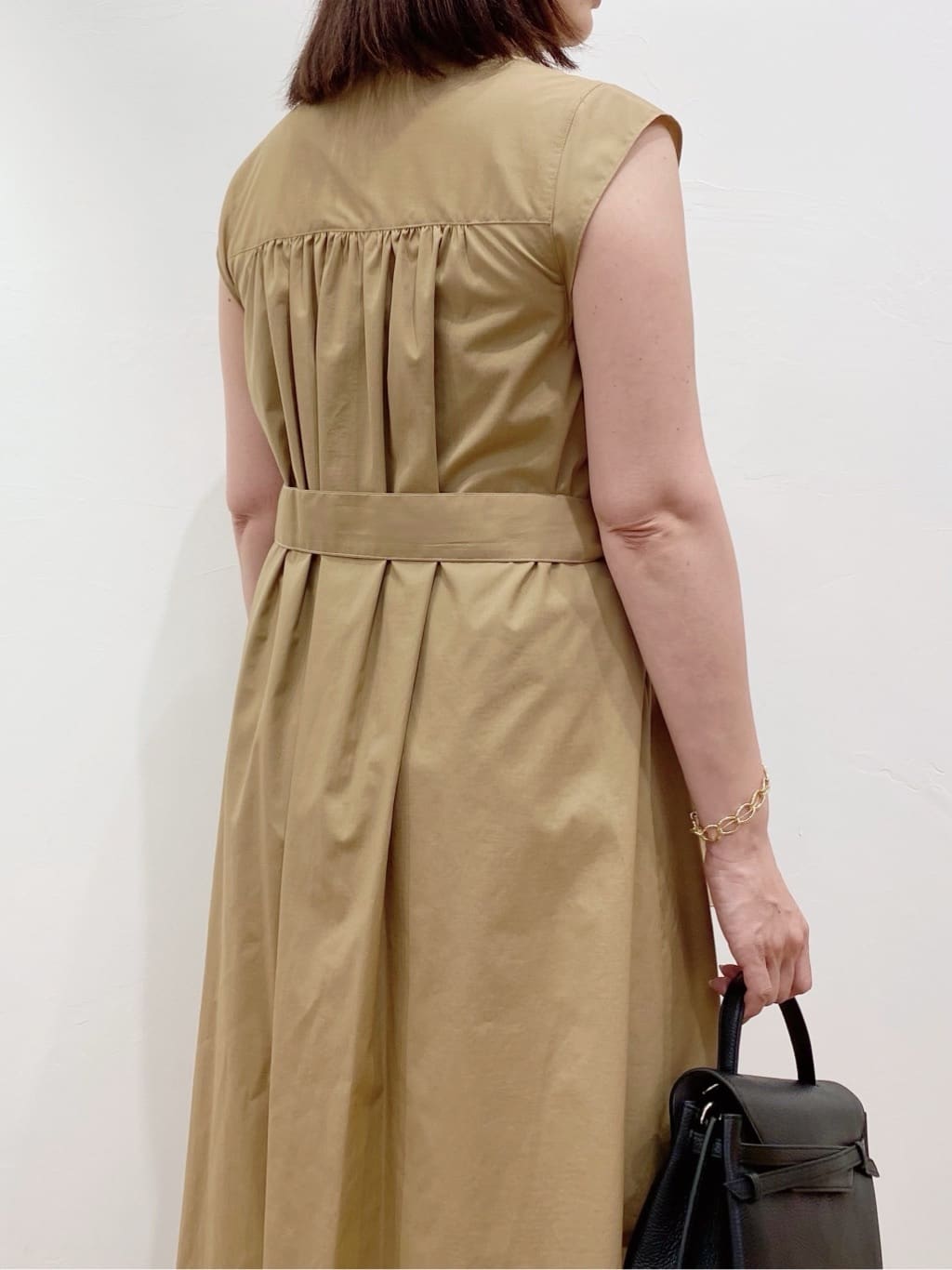 Sawaguchiさんの「DRESSTERIOR｜チェーンブレスレット」を使ったコーディネート