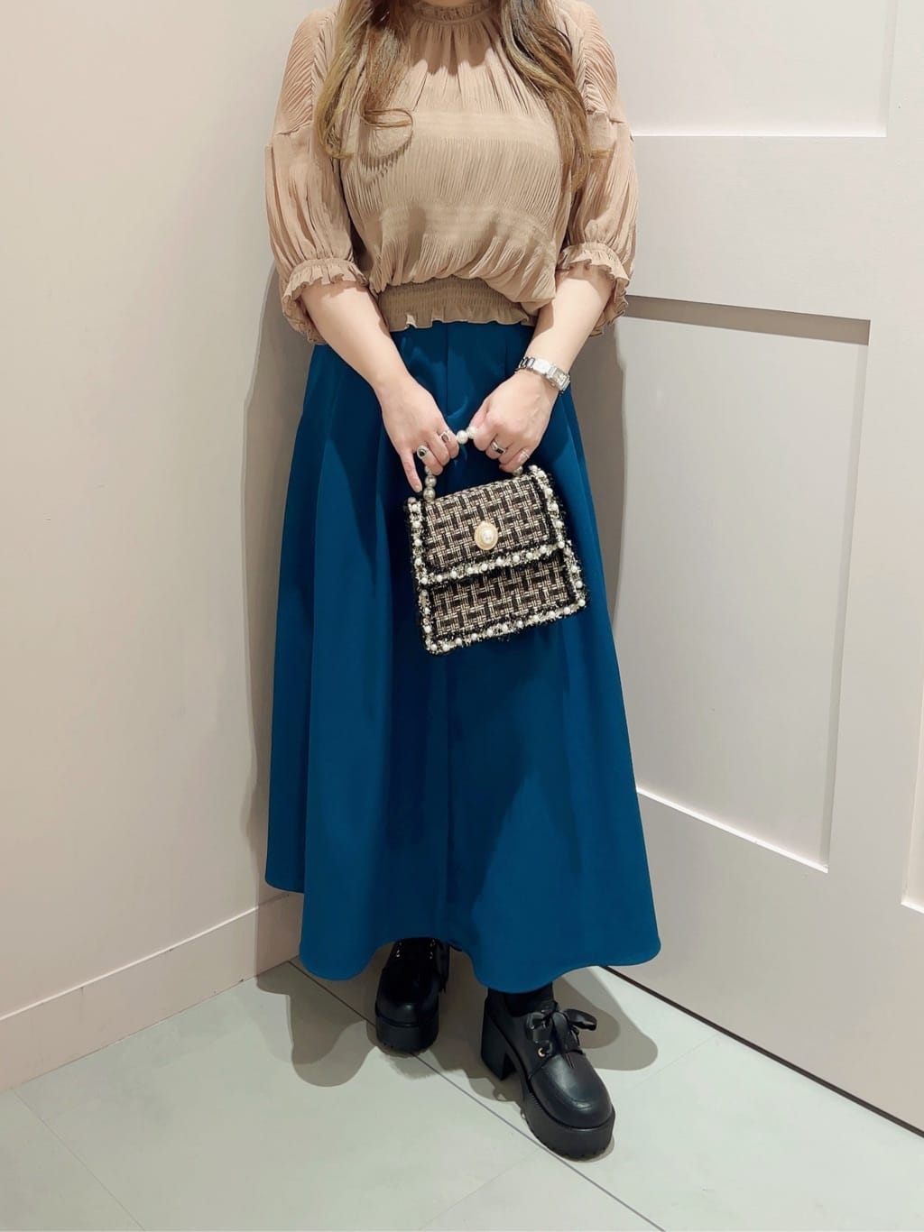 りえさんの「ESPERANZA｜厚底レースアップシューズ」を使ったコーディネート