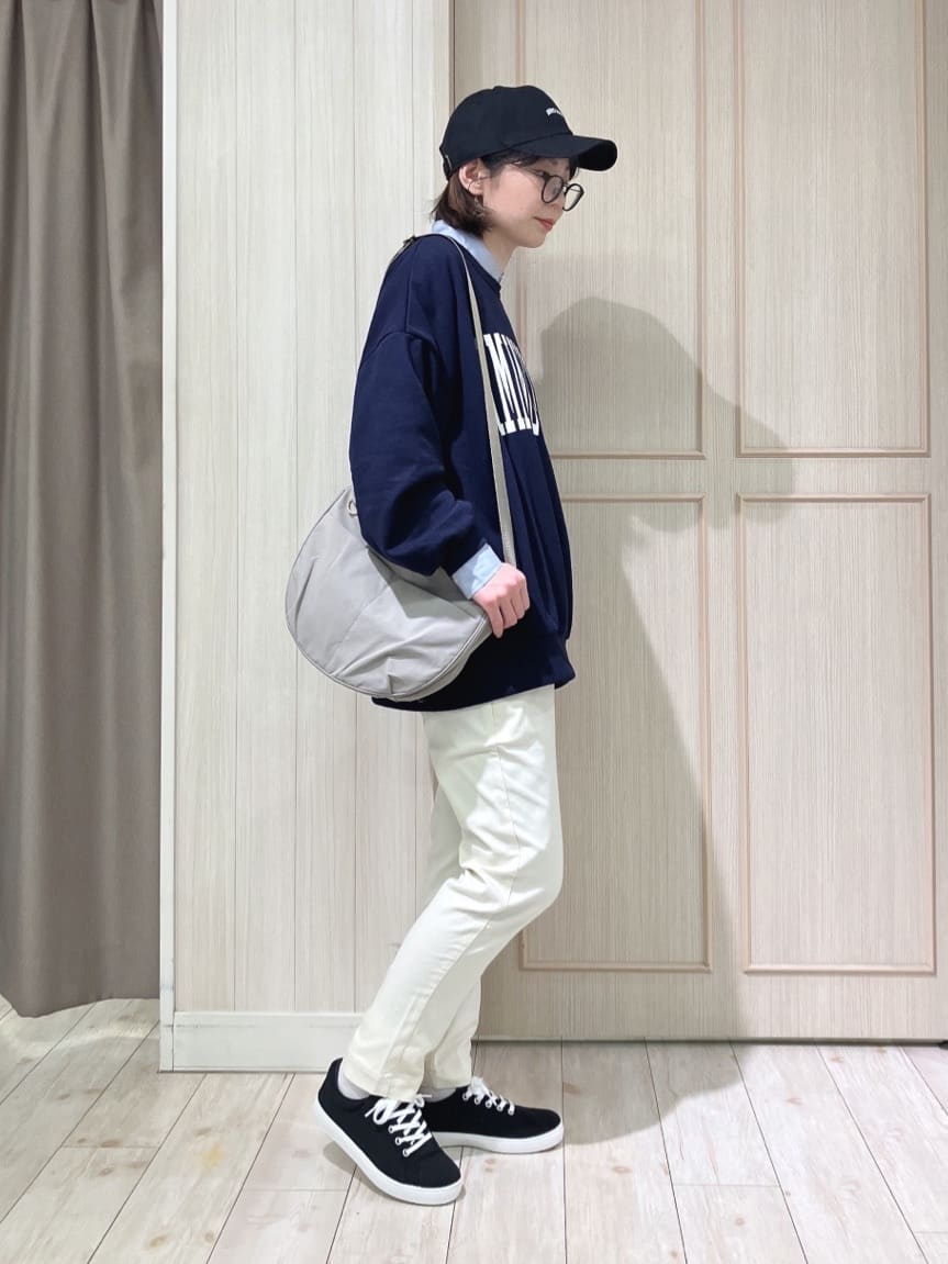 Turnerさんの「SHOO･LA･RUE｜【SS-3L/無理せずスリム】 ぐんぐん伸びる イージーテーパードパンツ」を使ったコーディネート