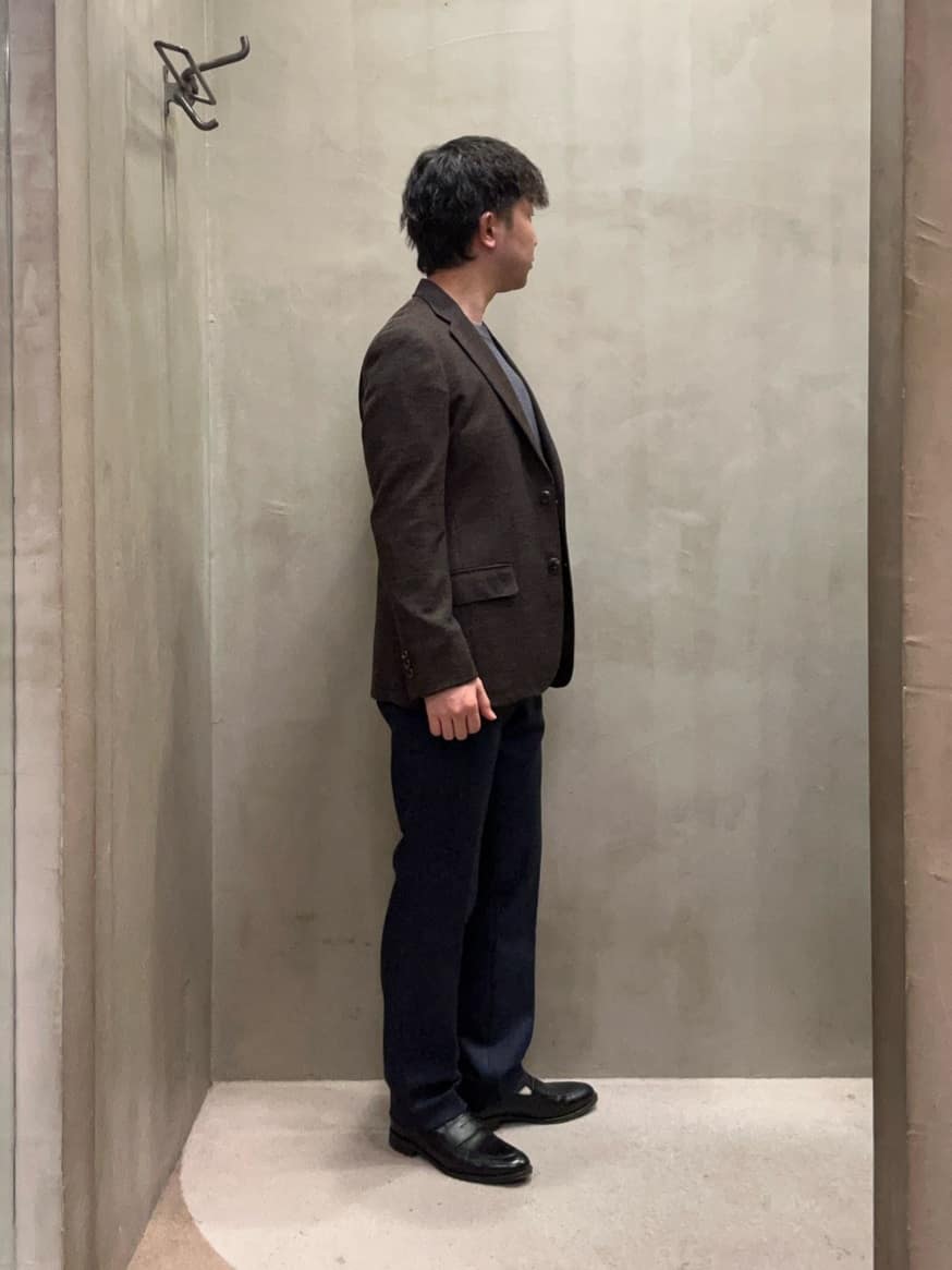 コウノ モトヤさんの「TAKEO KIKUCHI｜【DOWN FABRIC】ダウンファブリック ドレスパンツ / セットアップ対応」を使ったコーディネート