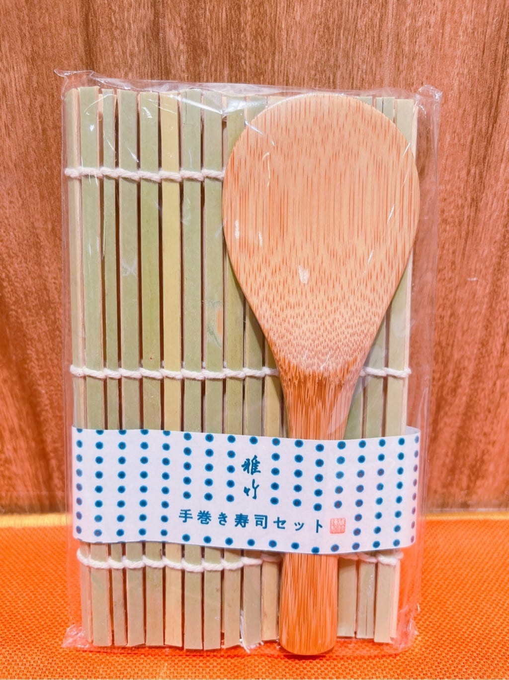 アリオ川口さんの「212 KITCHEN STORE｜おウチで楽しい 手巻き寿司桶27cm4点セット」を使ったコーディネート