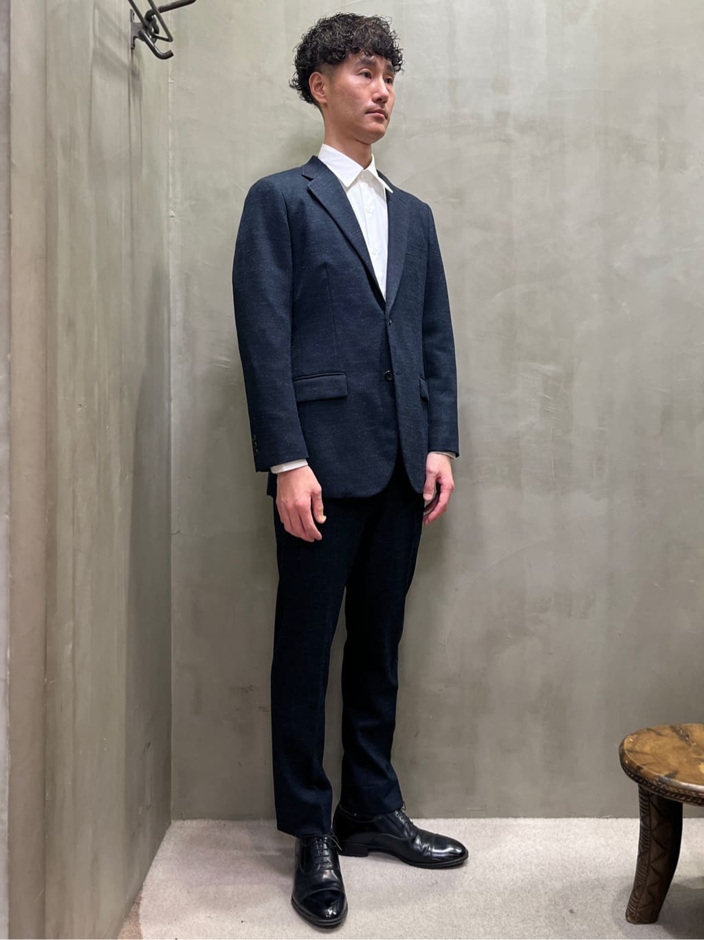 mutoさんの「TAKEO KIKUCHI｜【Made in JAPAN】ブロード レギュラーカラー ドレスシャツ」を使ったコーディネート