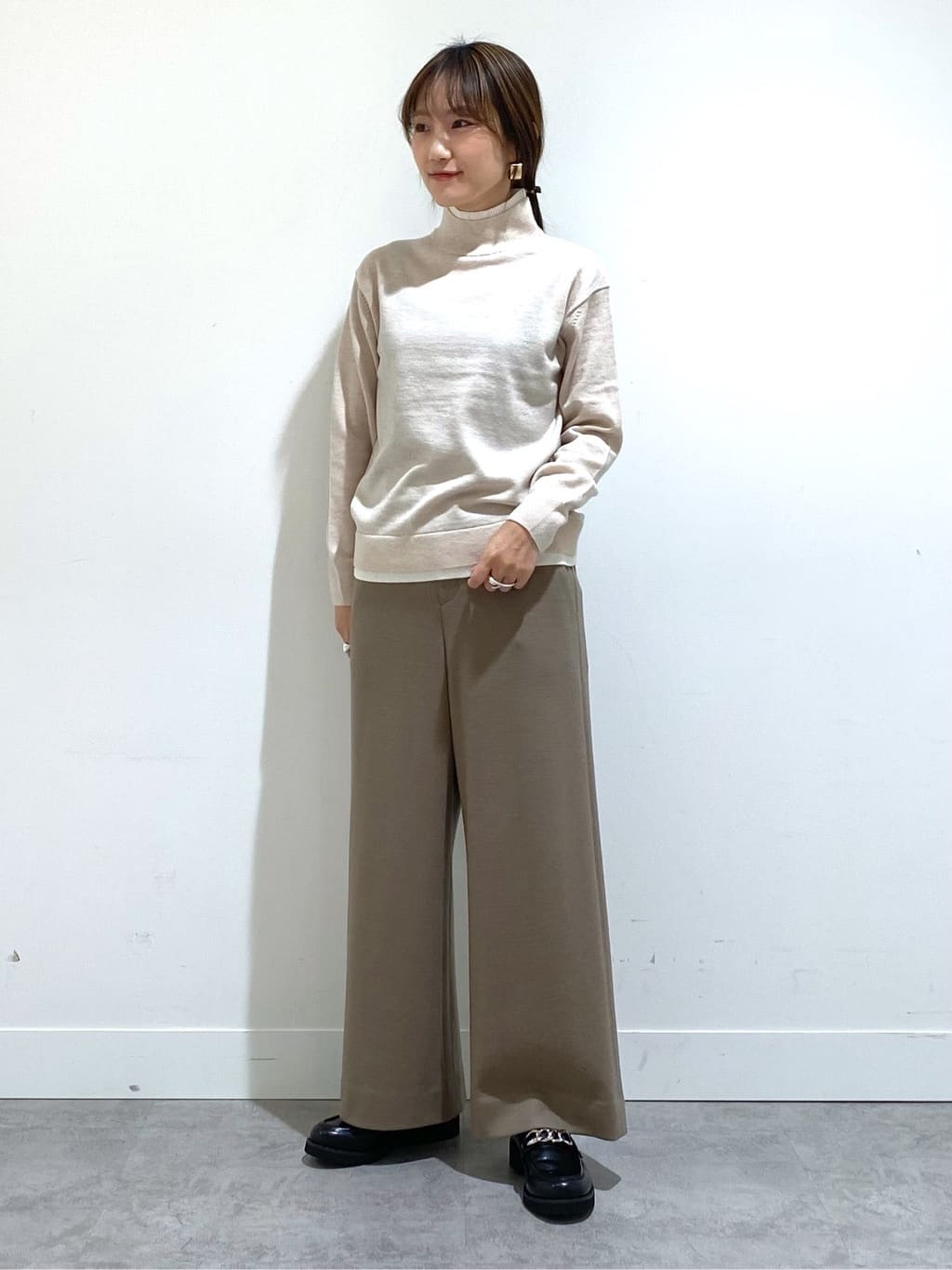 mamiさんの「INDIVI｜【定番人気！/名品コート/日本製】ウール100%チェスターコート」を使ったコーディネート