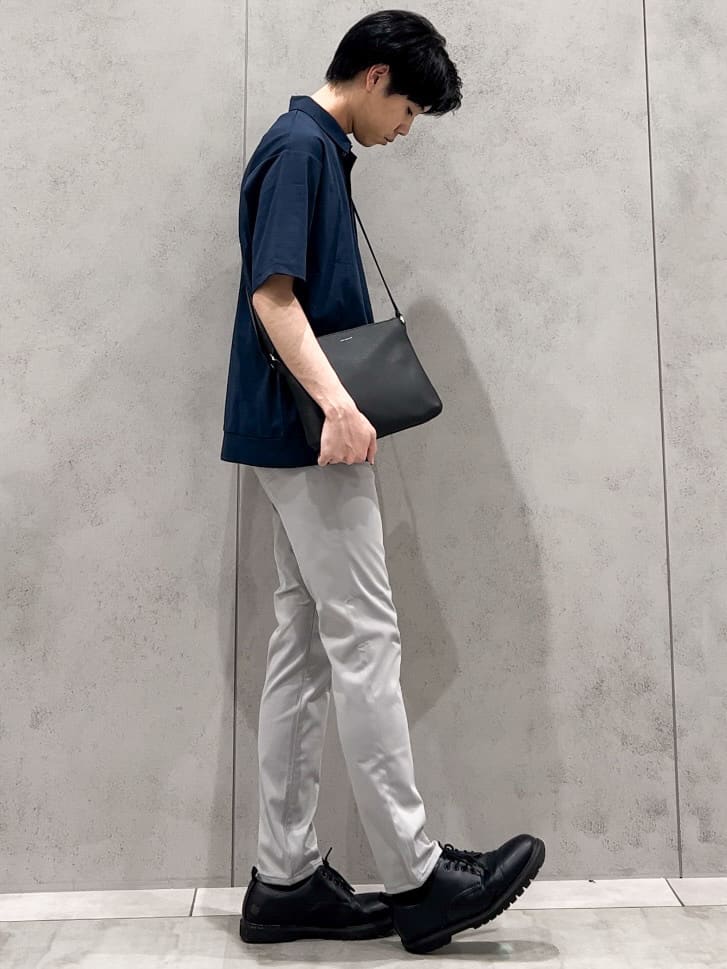 SHI-MAさんの「THE SHOP TK｜サフィアーノミニサコッシュ」を使ったコーディネート