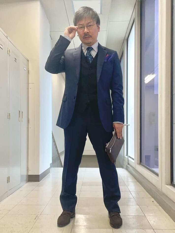 MAKOTO AIさんの「TAKEO KIKUCHI｜【Made in JAPAN】ドビーストライプ ドレス シャツ」を使ったコーディネート