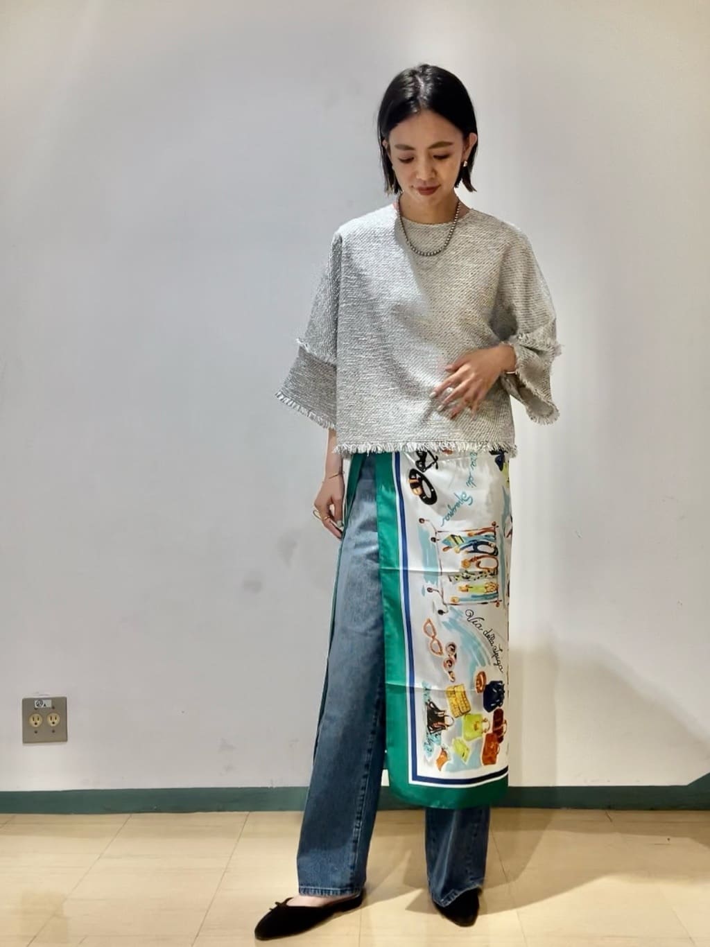 RISAさんの「UNTITLED｜【古畑星夏さん着用】トルソープリントスカーフ」を使ったコーディネート