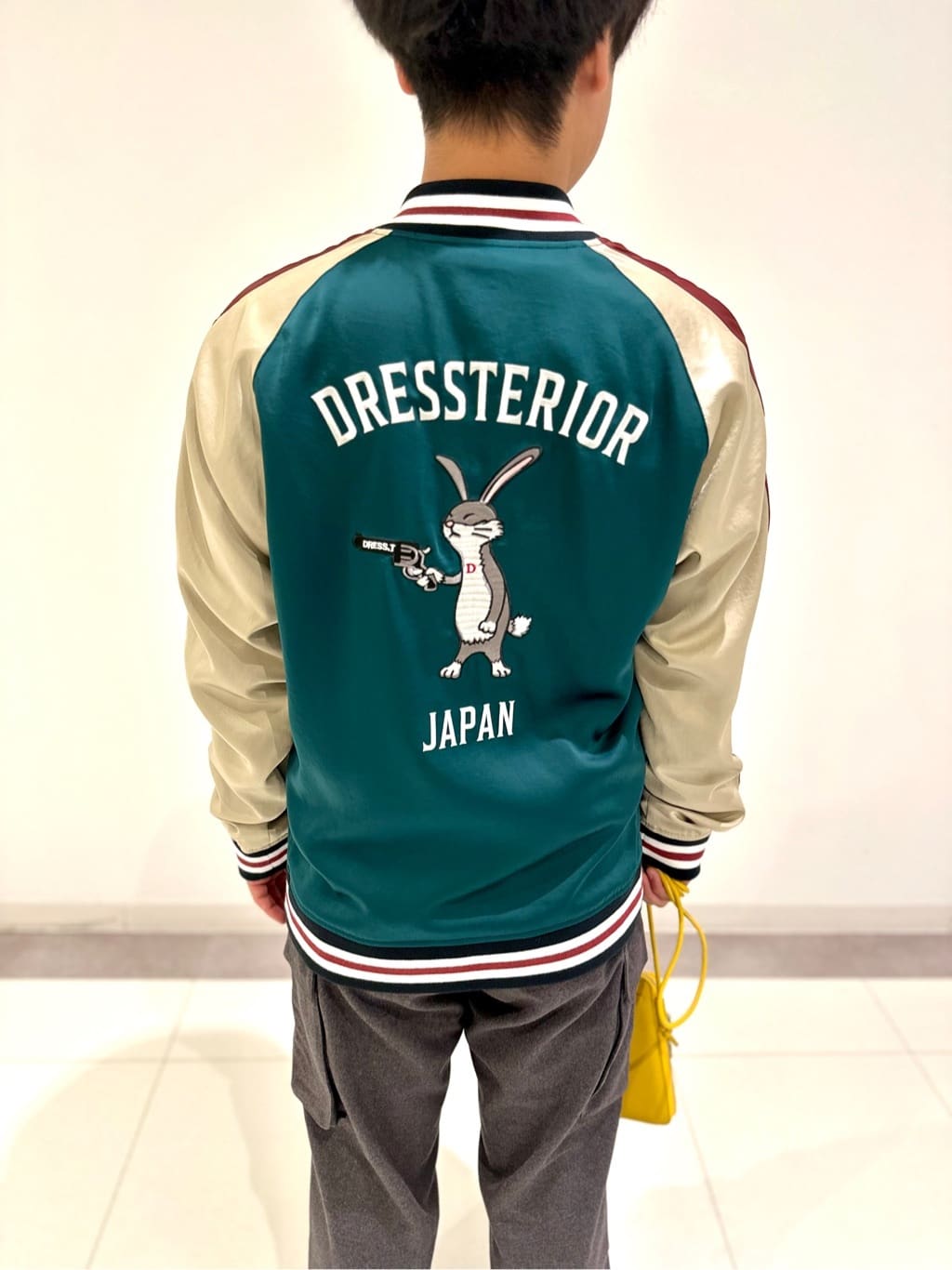 MATSUBARAさんの「DRESSTERIOR｜エクスクルーシブフライスロングTシャツ」を使ったコーディネート