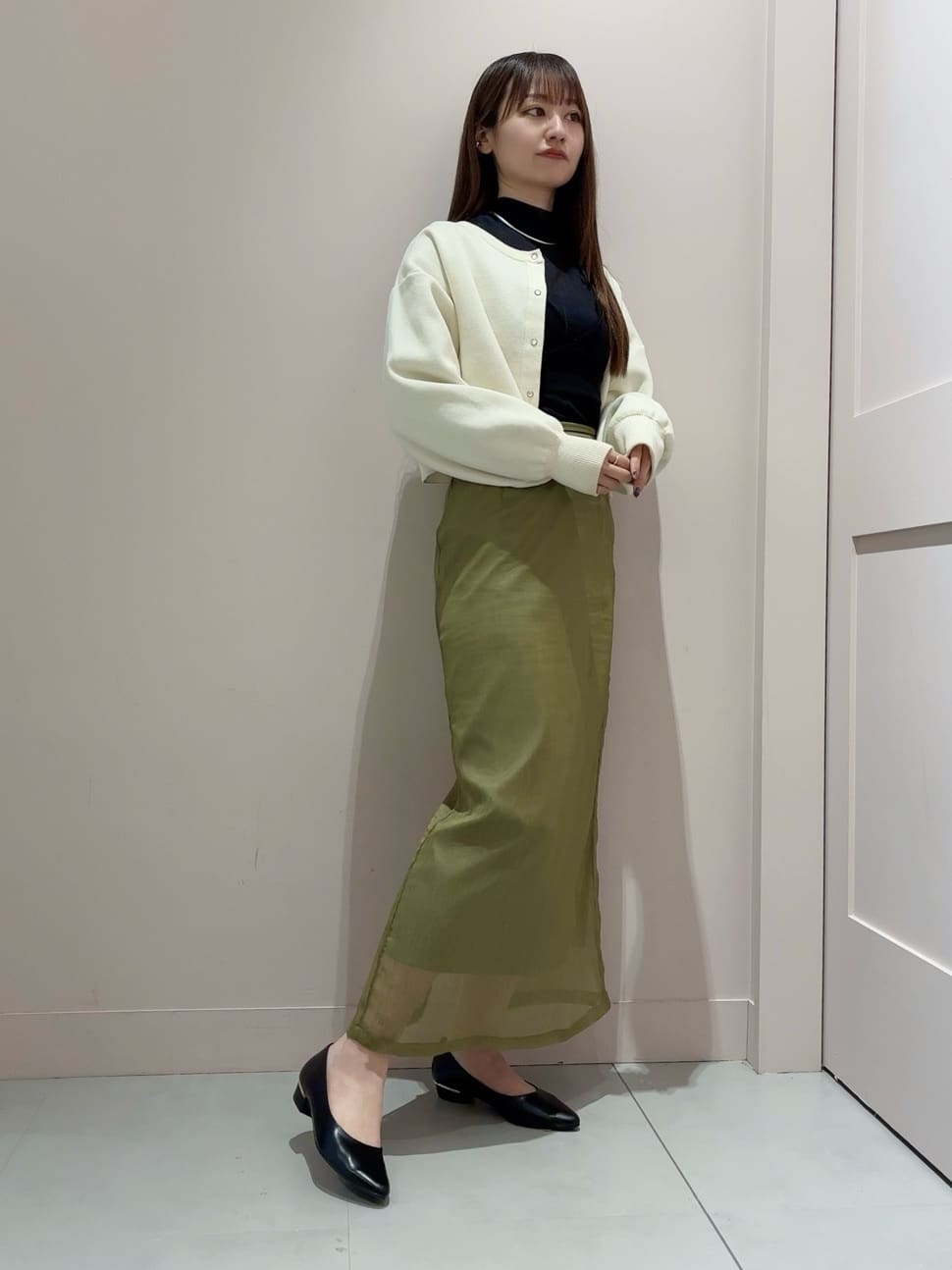 RINAさんの「ESPERANZA｜《定番》晴雨兼用クッションフラットパンプス」を使ったコーディネート