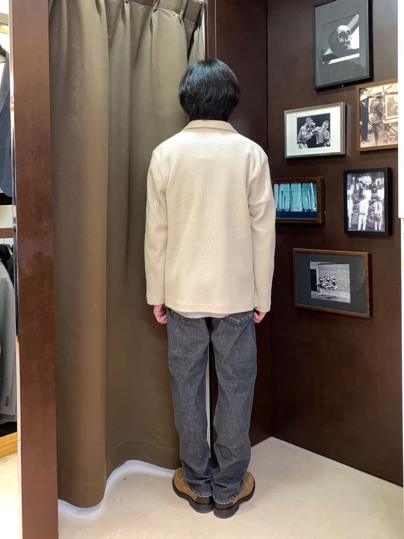 コバヤシさんの「TAKEO KIKUCHI｜ハットモチーフ ジャカード ストライプ シャツ」を使ったコーディネート