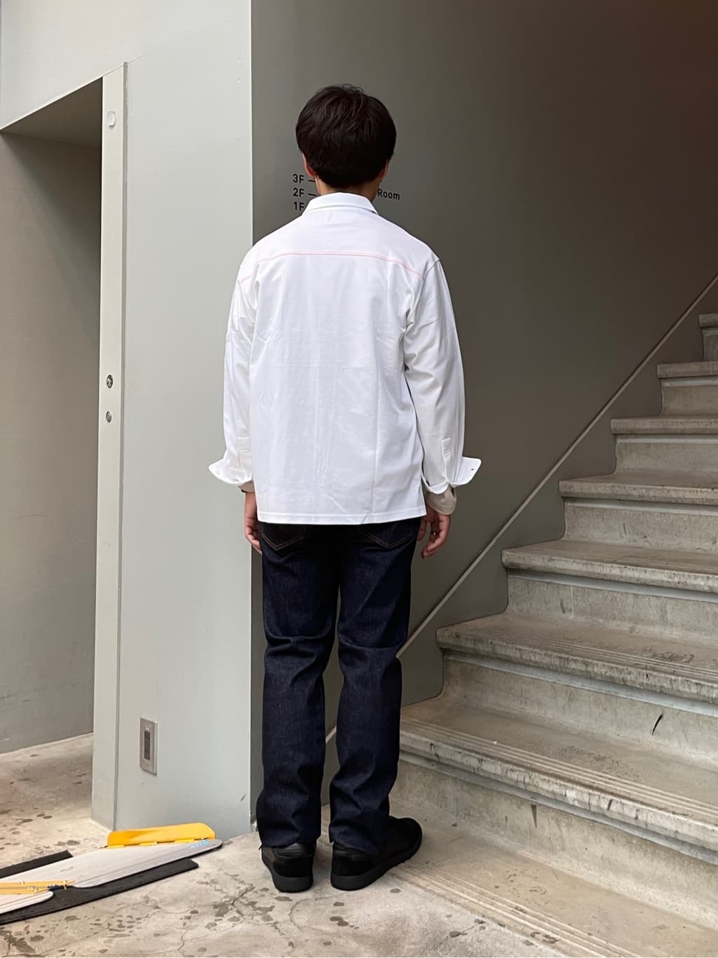 Namikiさんの「TAKEO KIKUCHI｜【モンスターストレッチ】日本製 ワンウォッシュ デニムパンツ」を使ったコーディネート