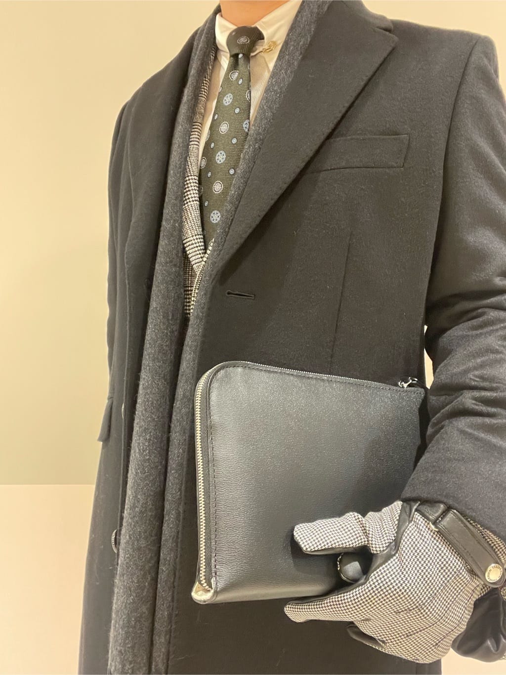Suehiroさんの「TAKEO KIKUCHI｜ウールカシミヤブレンド チェスターコート」を使ったコーディネート